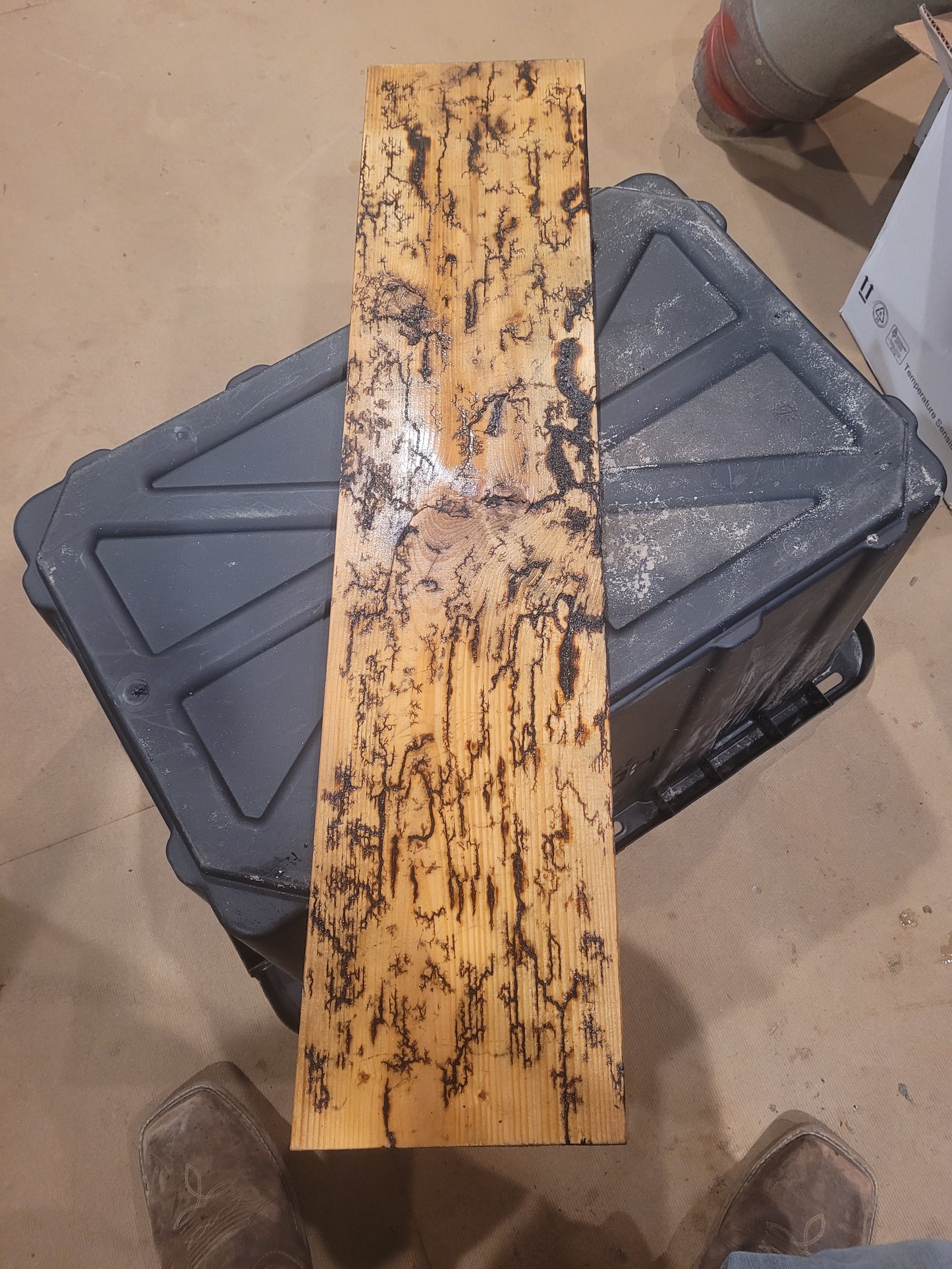 Kluckz Fractal wood art