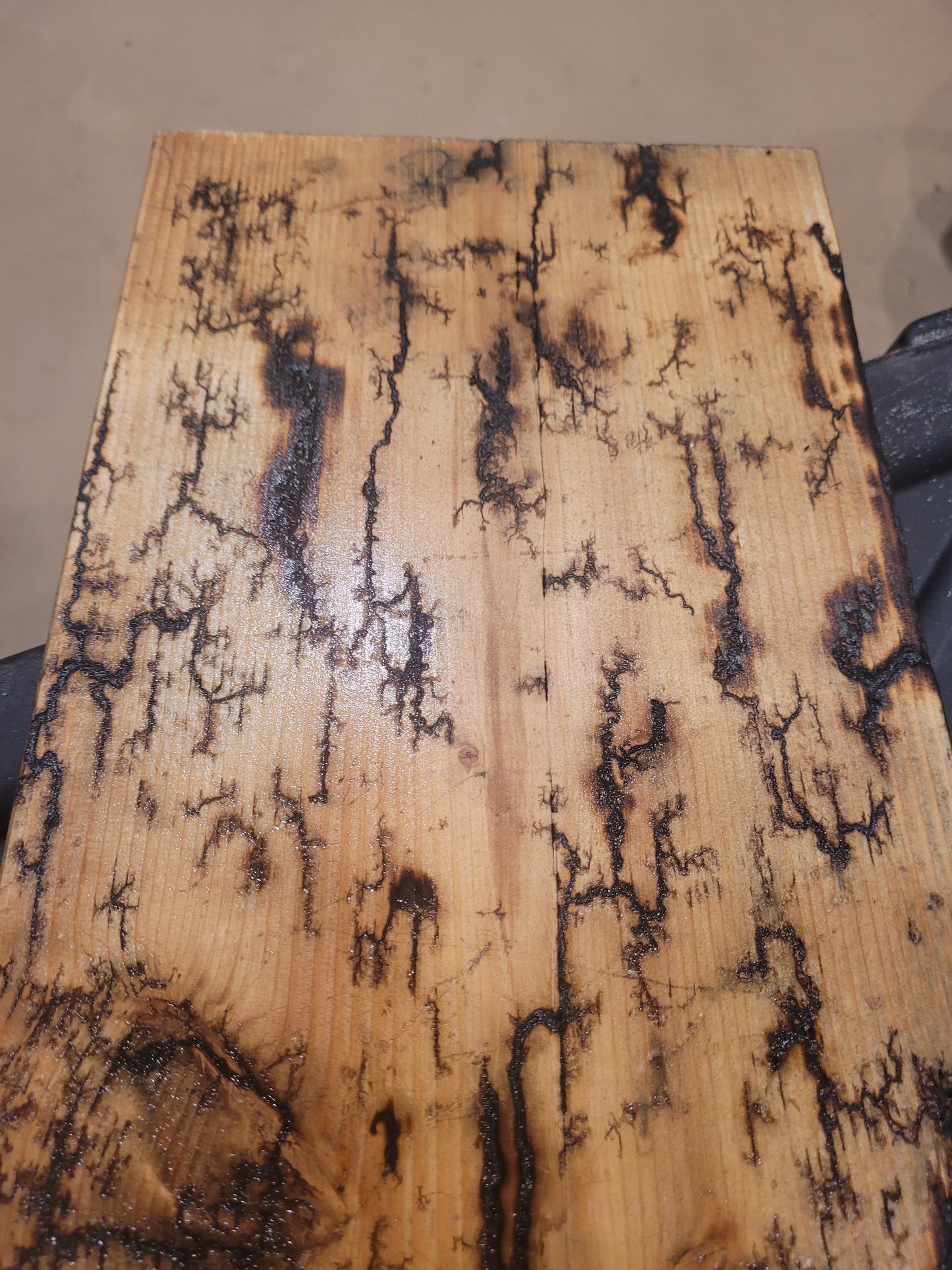 Kluckz Fractal wood art
